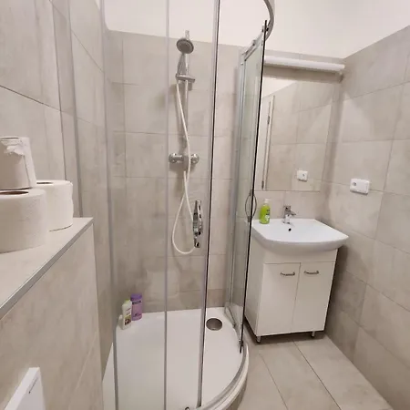 Apartment Star #4c415 By Starbnb Eu